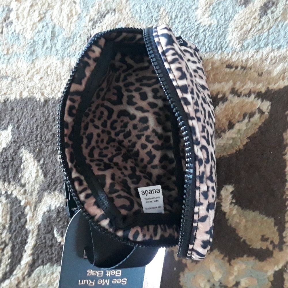 2x*Host Pick*Apana See Me Run belt bag - Picture 10 of 16